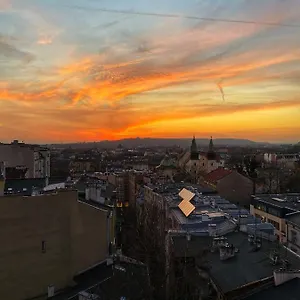Amazing View In Old Town Apartment